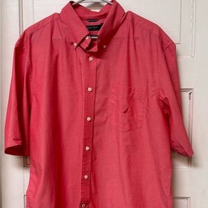 Men’s Nautica button up shirt XL